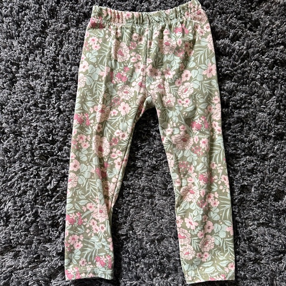 Tahari Olive Jacket with White Fleece Lining - Picture 6 of 8